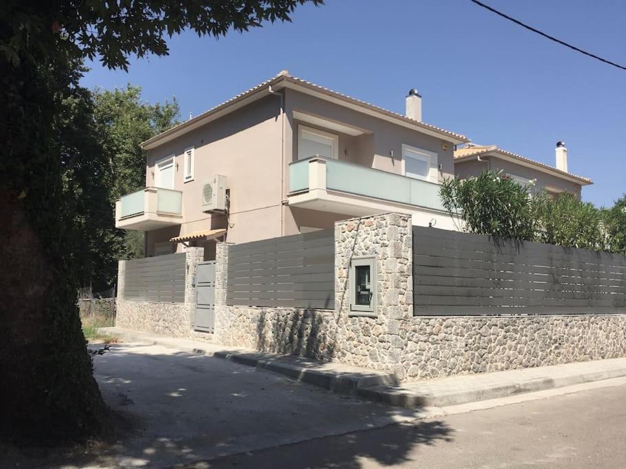 Villa Oleander Agios Nikolaos Loutra Edipsou Dış mekan fotoğraf