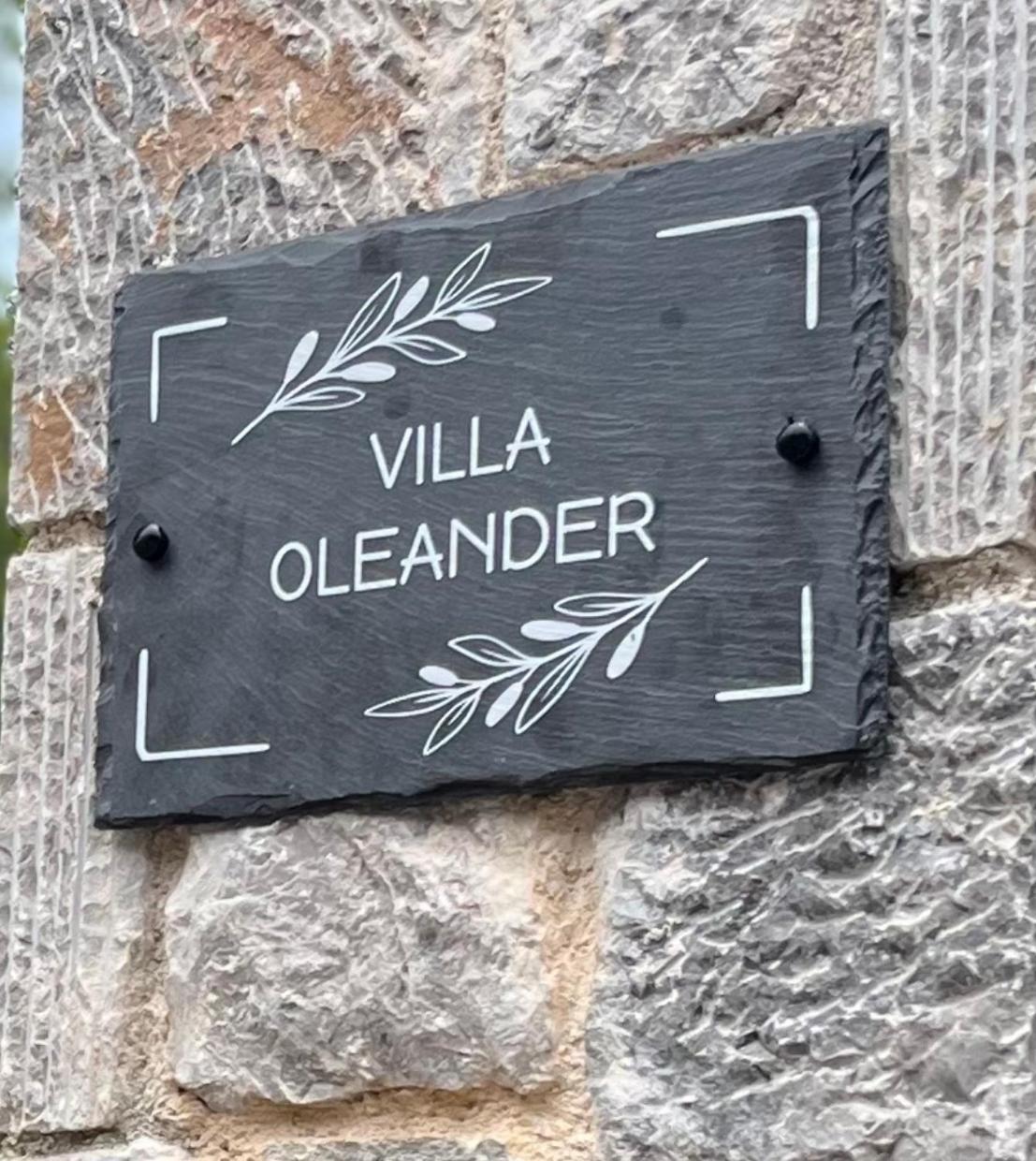 Villa Oleander Agios Nikolaos Loutra Edipsou Dış mekan fotoğraf